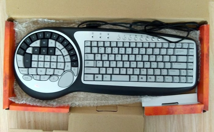 คีย์บอร์ดเกมมิ่ง CS Mechanical - Anti-Ghosting Keyboard บทวิจารณ์และราคา
