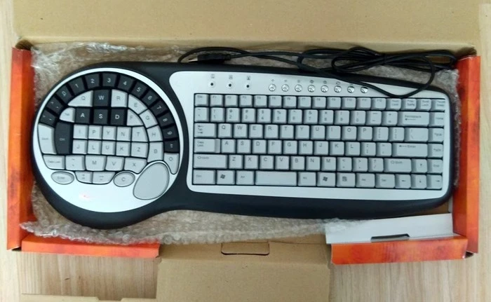 คีย์บอร์ดเกมมิ่ง CS Mechanical - Anti-Ghosting Keyboard บทวิจารณ์และราคา